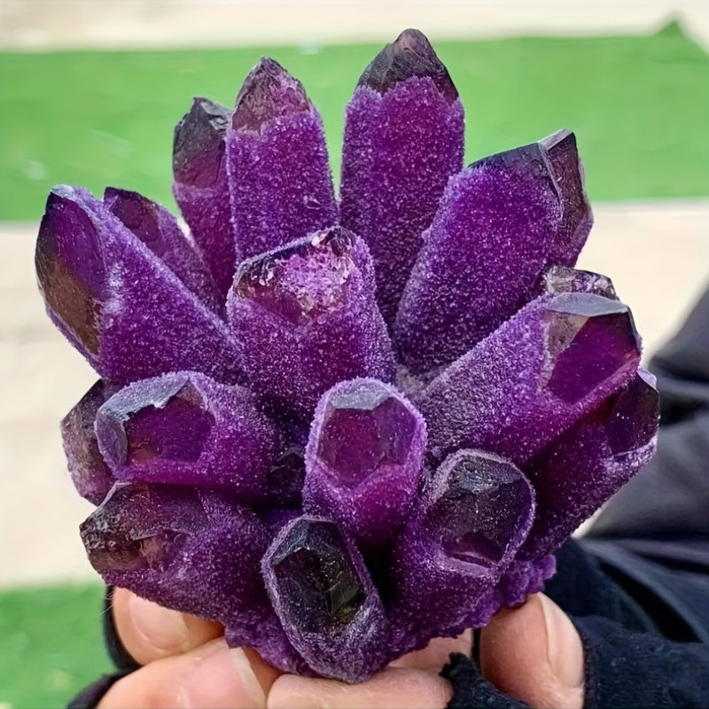 Grappes d'Améthyste Naturelle - Formations de Cristaux de Violet Foncé à Violet Lavande, Décoration Élégante pour Maison et Bureau, Décoration Spirituelle, Cadeau Parfait pour Noël, Halloween, Thanksgiving, Anniversaires - Pierre Naturelle Durable pour Pr