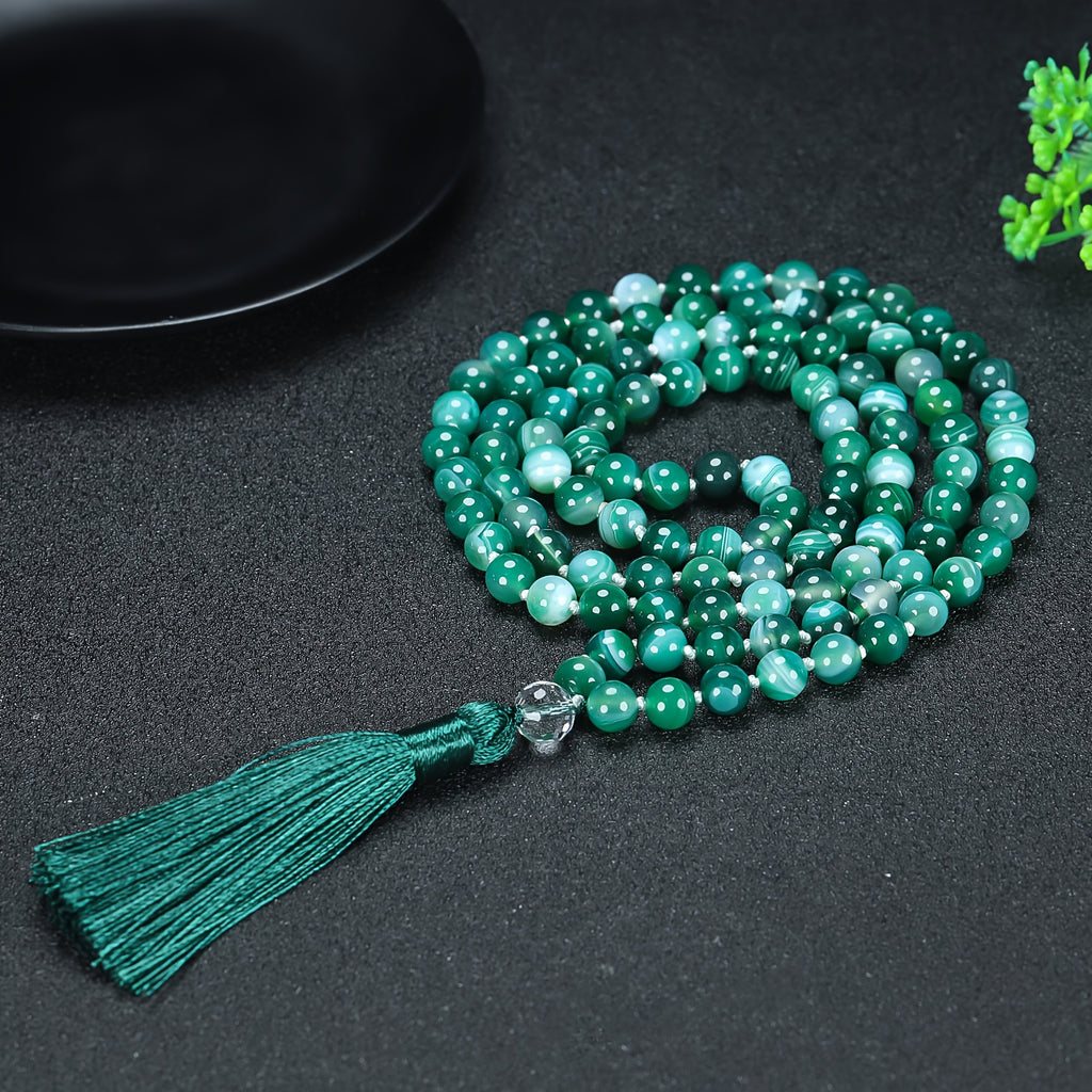 Collier Mala en Agate Naturelle de 108 Perles Noué à la Main avec Pendentif Pompon, Convient pour le Port Quotidien et les Chaînes Pull