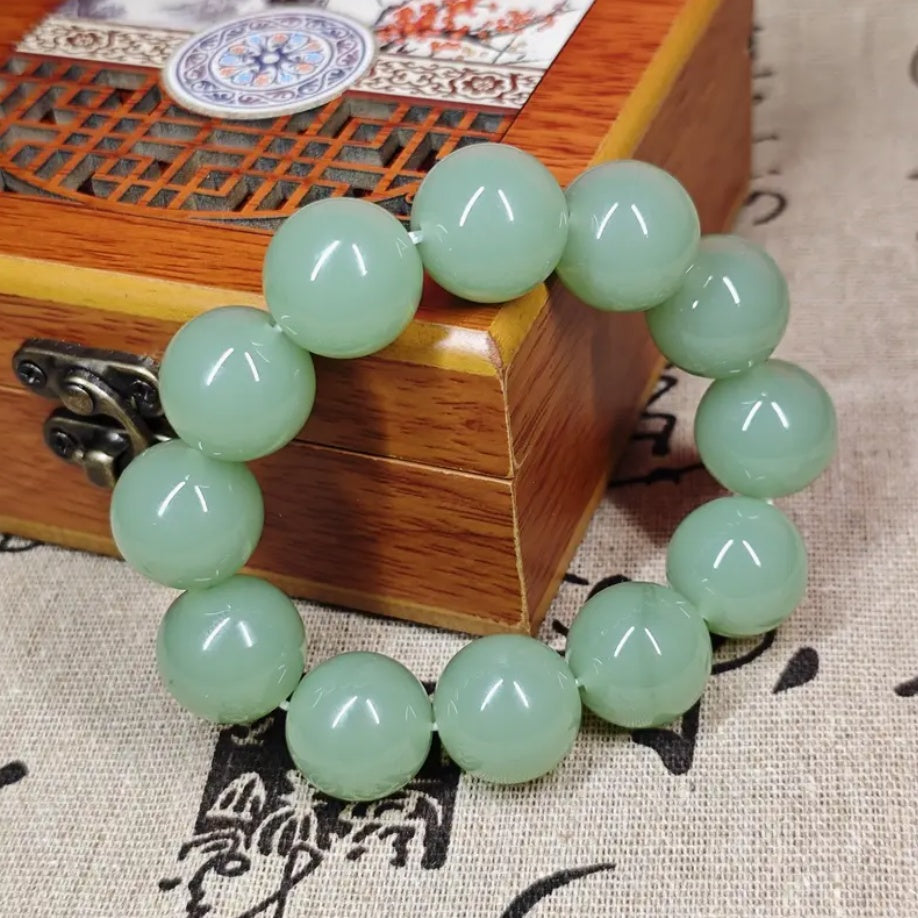 Perles en pierre naturelle verte - Collier mala extensible 18-20 mm - Sphères lisses pour méditation spirituelle - Pierre de naissance de novembre - Bijou porte-bonheur pour le Nouvel An chinois - Cadeau pour Noël, Saint-Valentin, Fête des mères - Pour ho