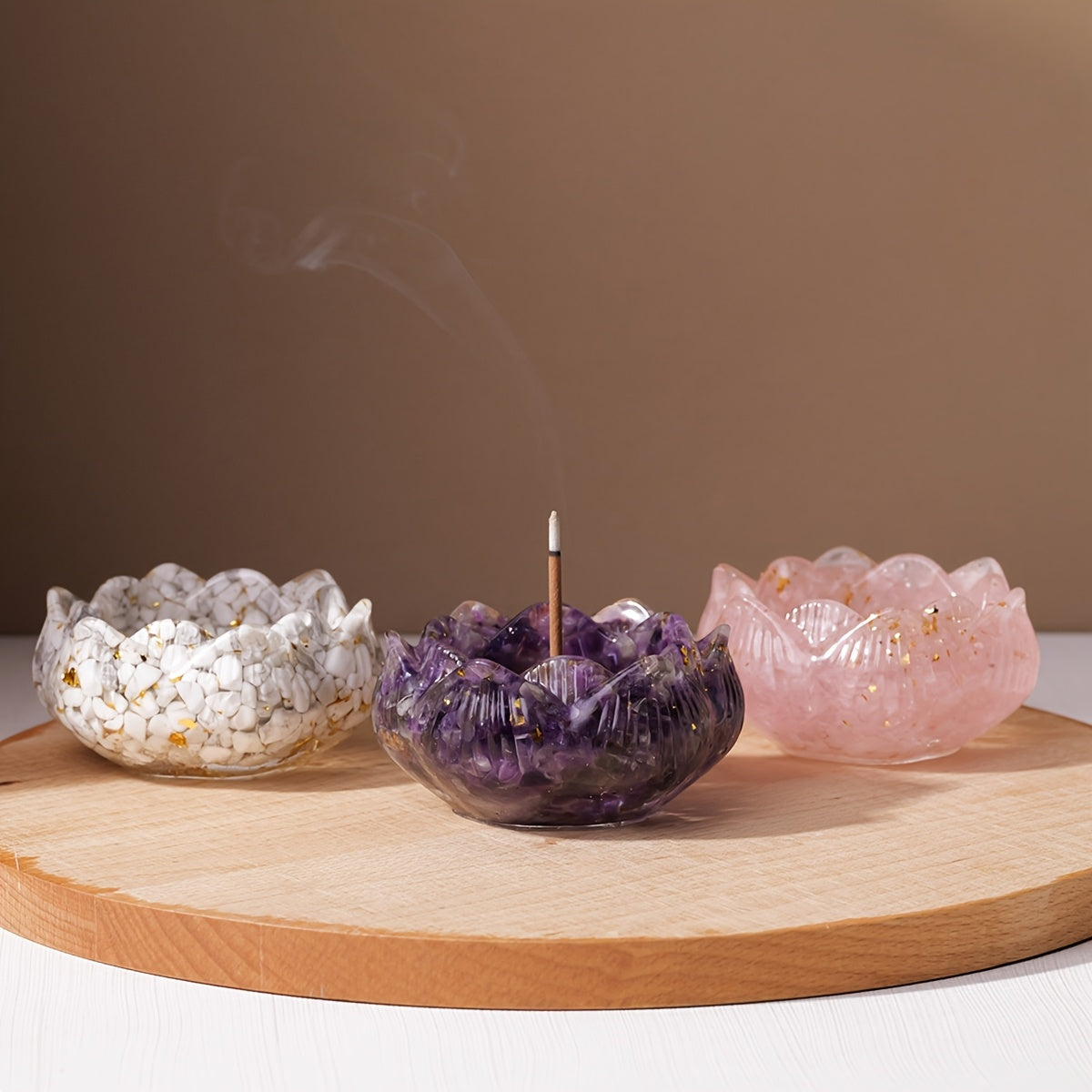Ensemble de Brûleur d'Encens Lotus Runyangshi Zen avec Pierres de Cristal Naturelles - Décor Polyvalent Intérieur/Extérieur, Parfait pour la Maison & les Cérémonies du Thé, Colle en Gouttelettes, Fissures Irrégulières et Petits Trous