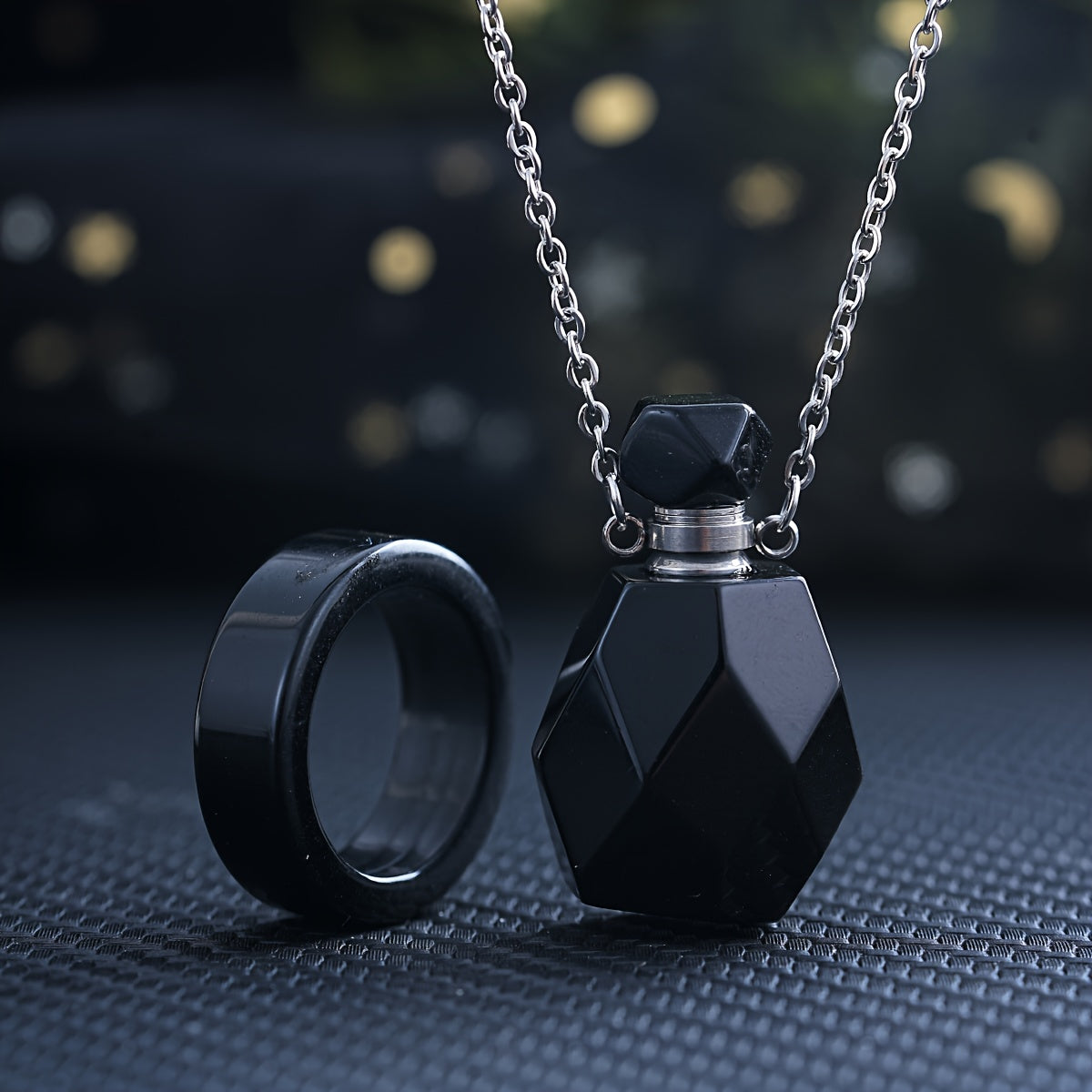 2 pièces Bouteille d'Aromathérapie en Pierre Naturelle Sculptée Amethyste Quartz Rose, Collier Pendentif Minimaliste Unisex pour Port quotidien et Superposition de Couches Cadeaux Classiques Mariage Demoiselle D’honneur Trésor des Fêtes (Halloween Noël Po